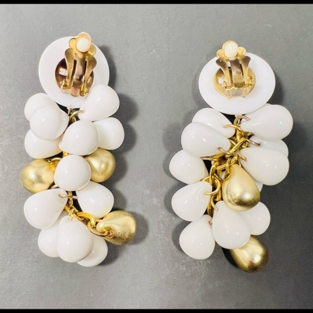 1980’s vintage SET OF 3 dangle drop clip on Earrings and matching necklace - Picture 4 of 7